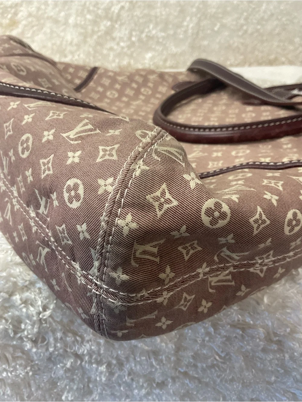 Louis Vuitton Idylle Elegie Shoulder Bag